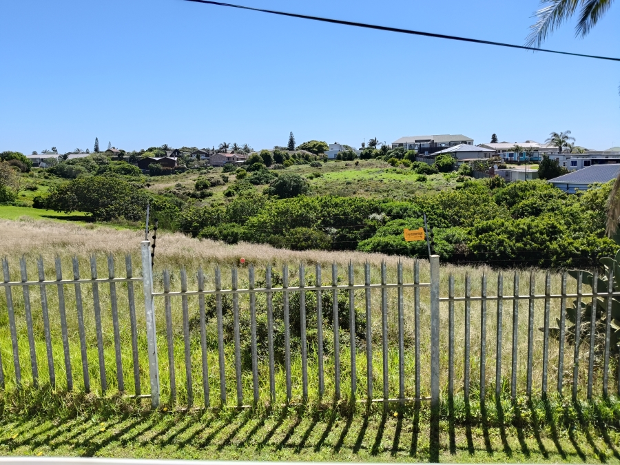 4 Bedroom Property for Sale in C Place Eastern Cape